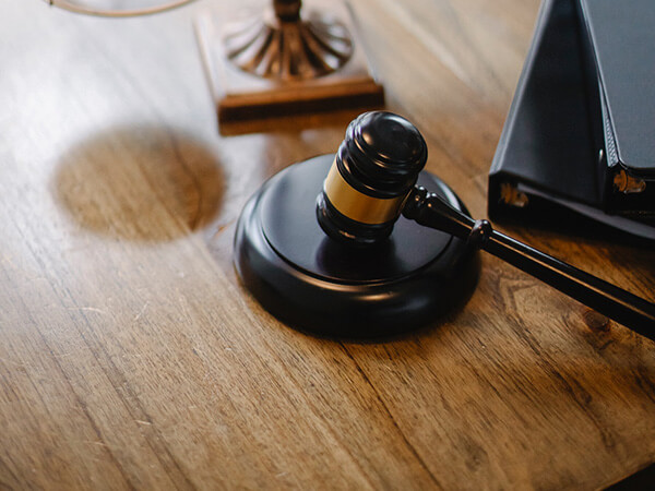 İzmir Avukat Arayanlar İçin Hukuki Süreçlere Genel Bakış